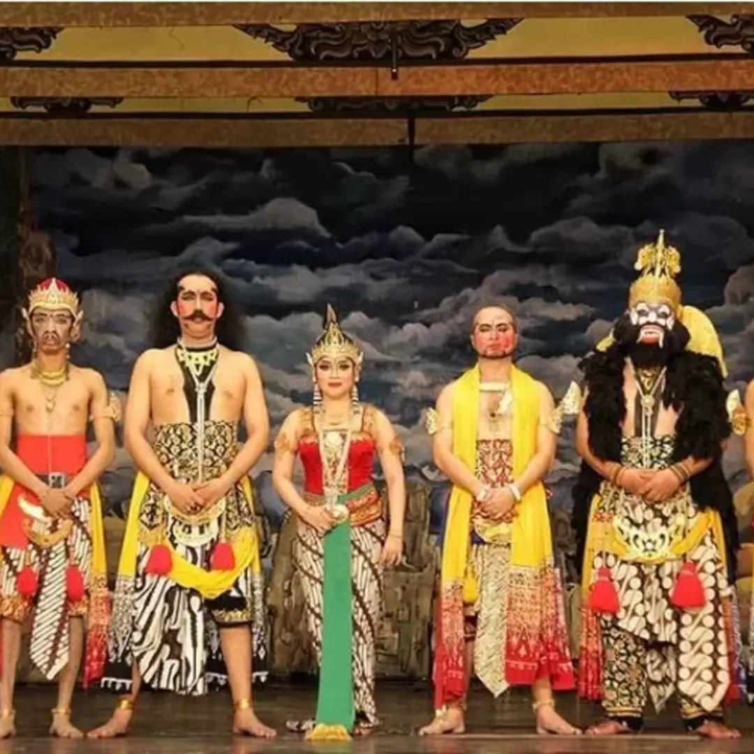 GEDUNG WAYANG ORANG SRIWEDARI